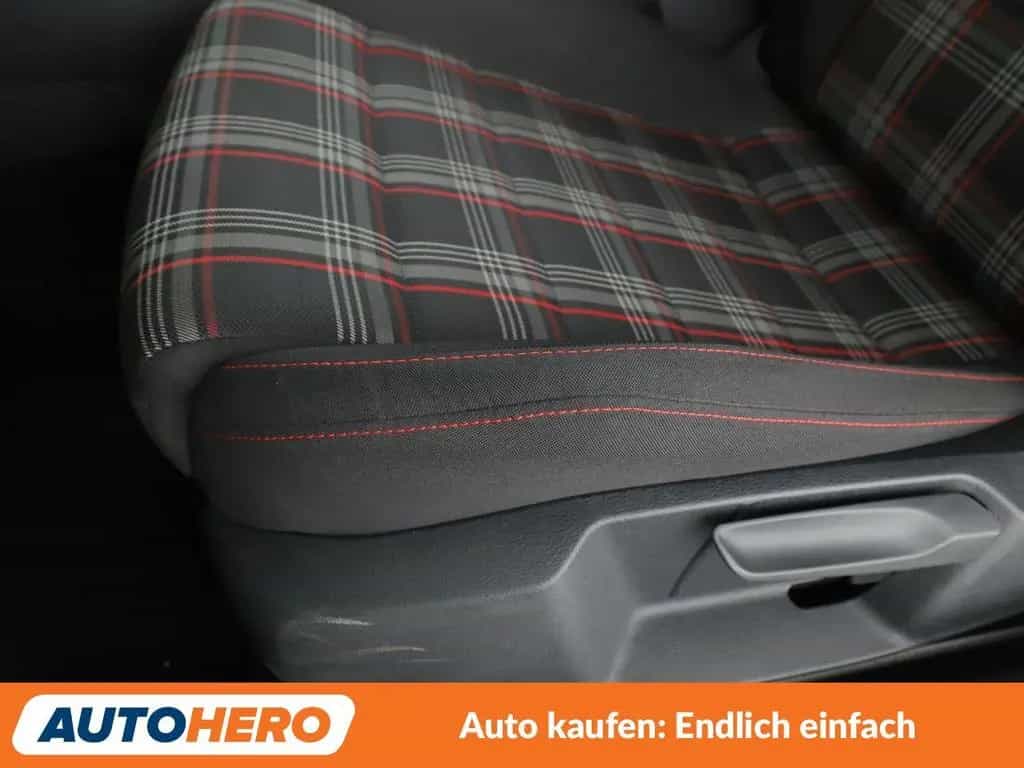 Volkswagen Golf VII 2.0 TSI GTI BM *NAVI*LED*TEMPO*PDC* 06/2018-photo-27