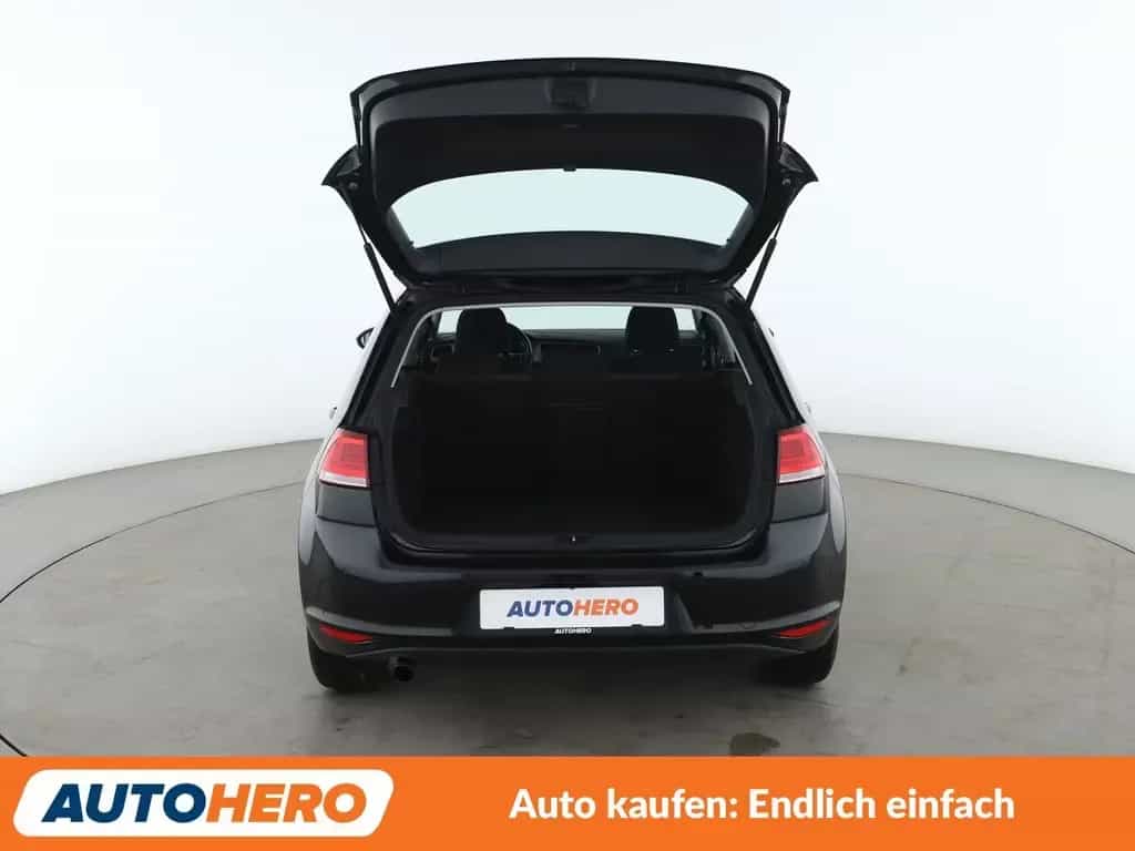 Volkswagen Golf VII 1.2 TSI Comfortline BMT*TEMPO*PDC*SHZ* 08/2015-photo-16