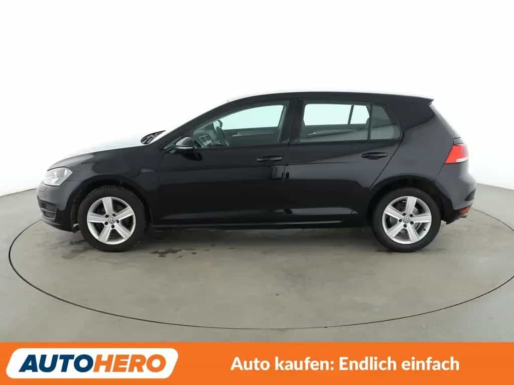Volkswagen Golf VII 1.2 TSI Comfortline BMT*TEMPO*PDC*SHZ* 08/2015-photo-2