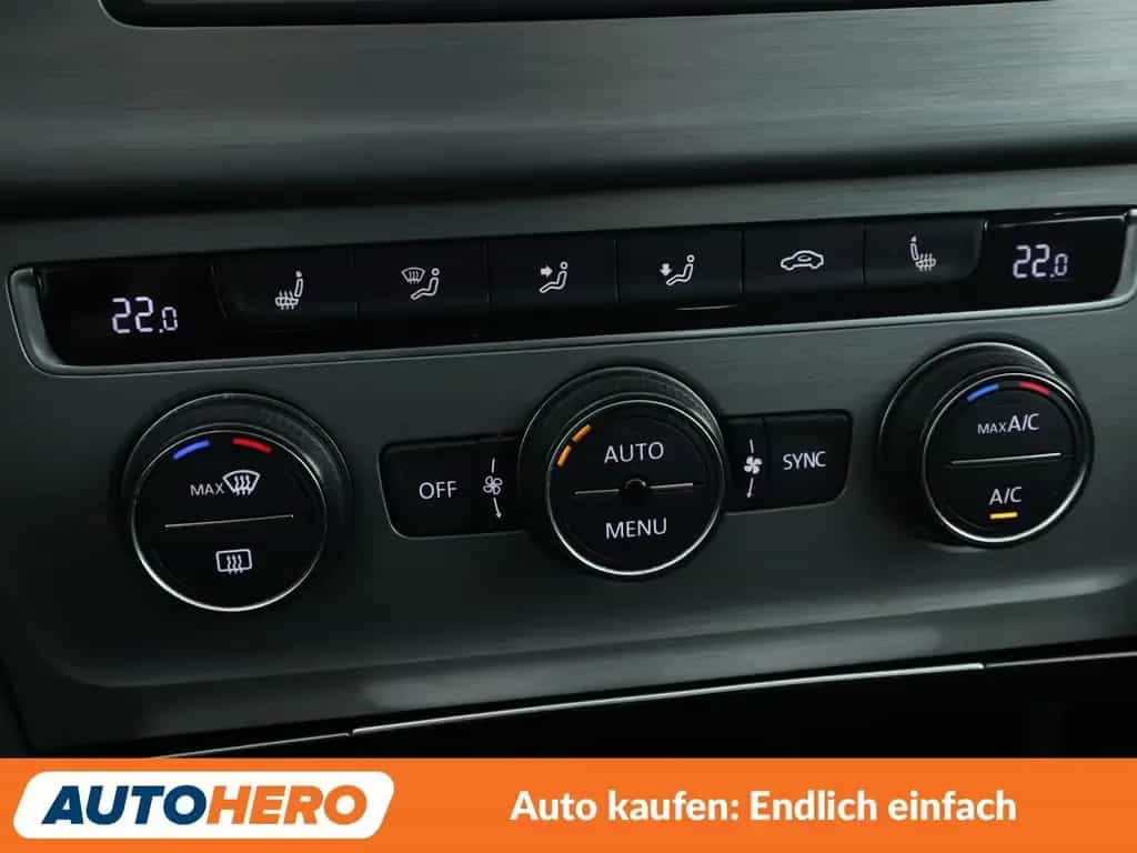 Volkswagen Golf VII 1.2 TSI Comfortline BMT*TEMPO*PDC*SHZ* 08/2015-photo-21