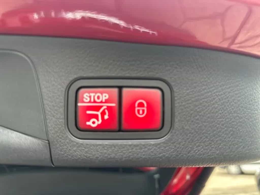 Mercedes-Benz GLA 35 AMG 4Matic Leder RFK Lenkradheizung 09/2023-photo-11
