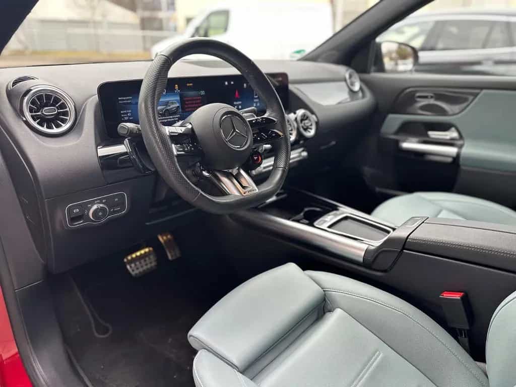Mercedes-Benz GLA 35 AMG 4Matic Leder RFK Lenkradheizung 09/2023-photo-13