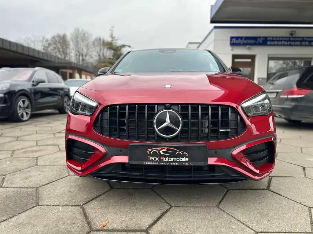 Mercedes-Benz GLA 35 AMG 4Matic Leder RFK Lenkradheizung 09/2023-photo-2