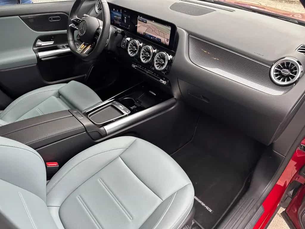 Mercedes-Benz GLA 35 AMG 4Matic Leder RFK Lenkradheizung 09/2023-photo-25