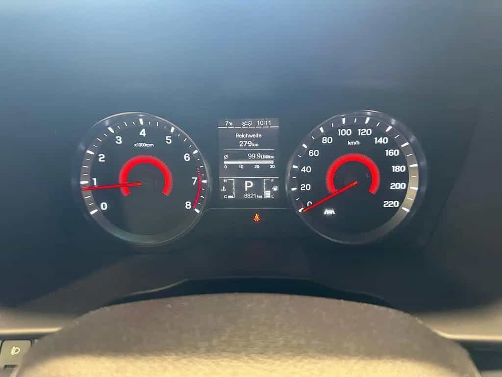 KGM Tivoli Grand 1.5 P 2WD AT Blackline LED|Navi|SHZ 10/2024-photo-14