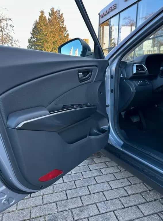 Ssangyong Tivoli Nomad / Essential Automatik Neuwagen null-photo-11