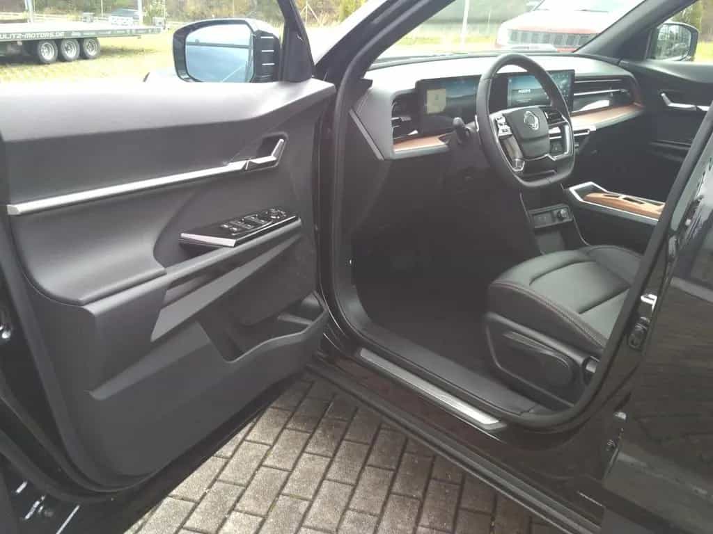 Ssangyong Torres 1.5 T-GDi 2WD 6AT Nomad null-photo-11