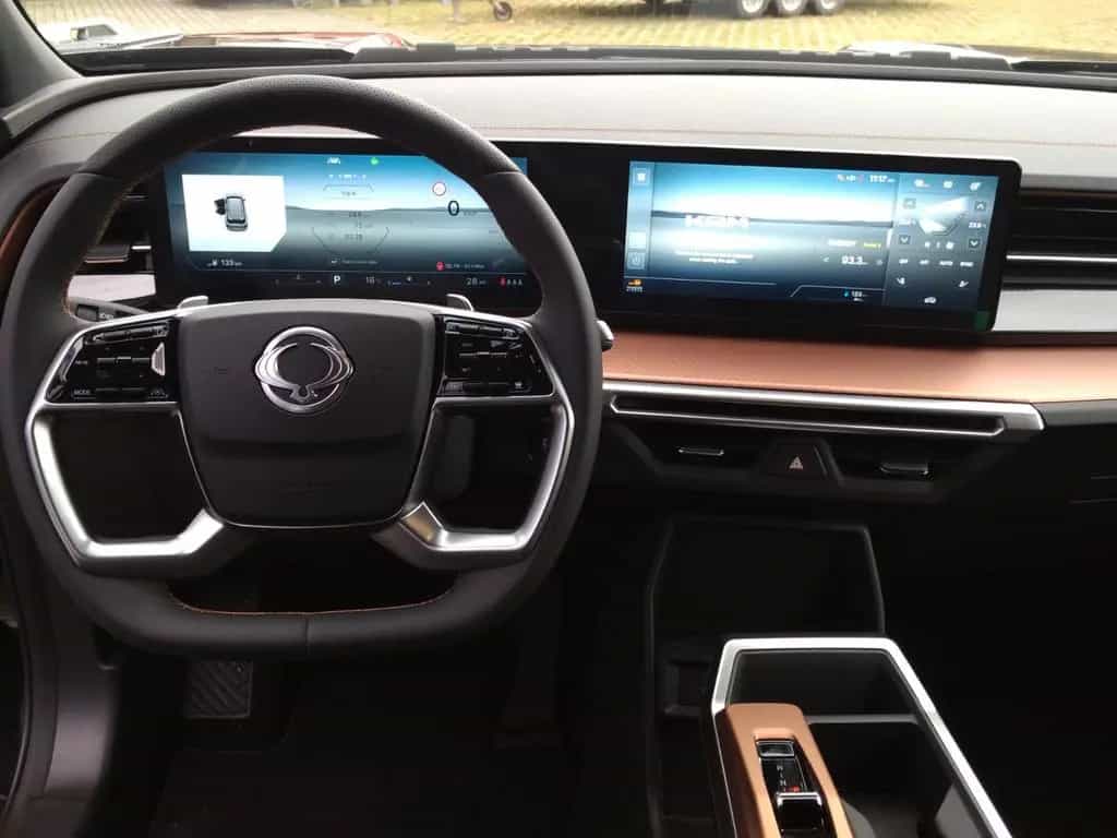 Ssangyong Torres 1.5 T-GDi 2WD 6AT Nomad null-photo-8