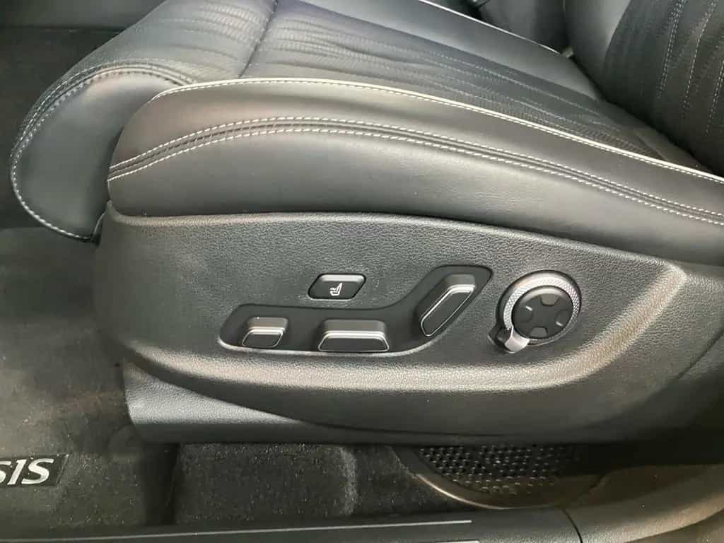 Genesis GV70 2,2L Diesel AWD Luxury vom Genesis Vertrags 11/2024-photo-11