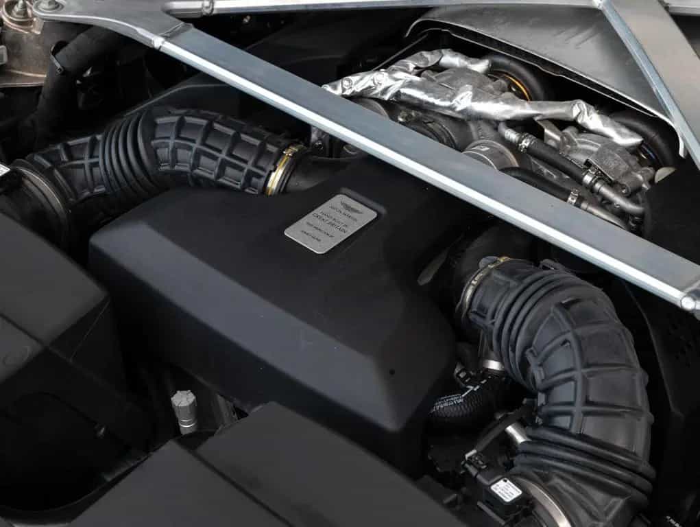 Aston Martin V8 Vantage 4.0 V8, PPF, full service history 11/2022-photo-19