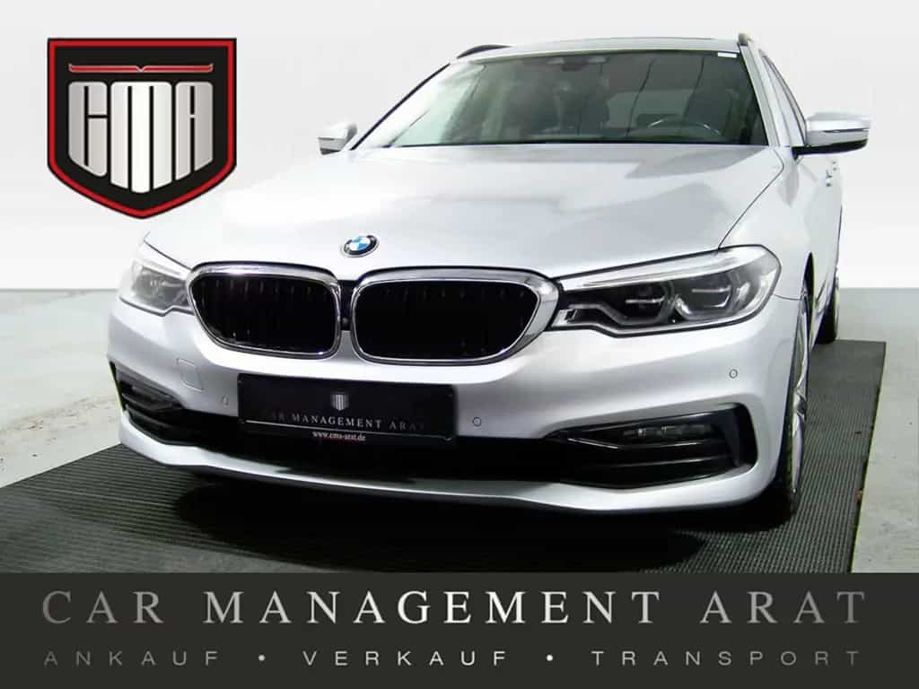 BMW 5 Series 530d Touring Sport Line AMB+LIVECOCKP+PANO+STH 05/2020-photo-0