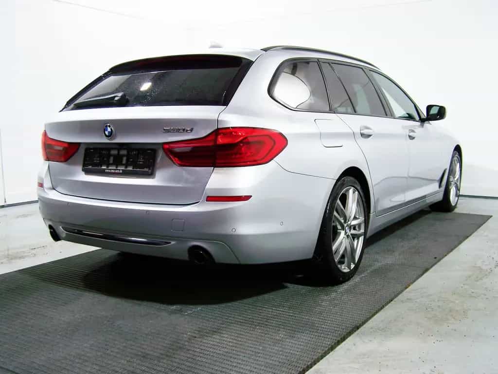 BMW 5 Series 530d Touring Sport Line AMB+LIVECOCKP+PANO+STH 05/2020-photo-16
