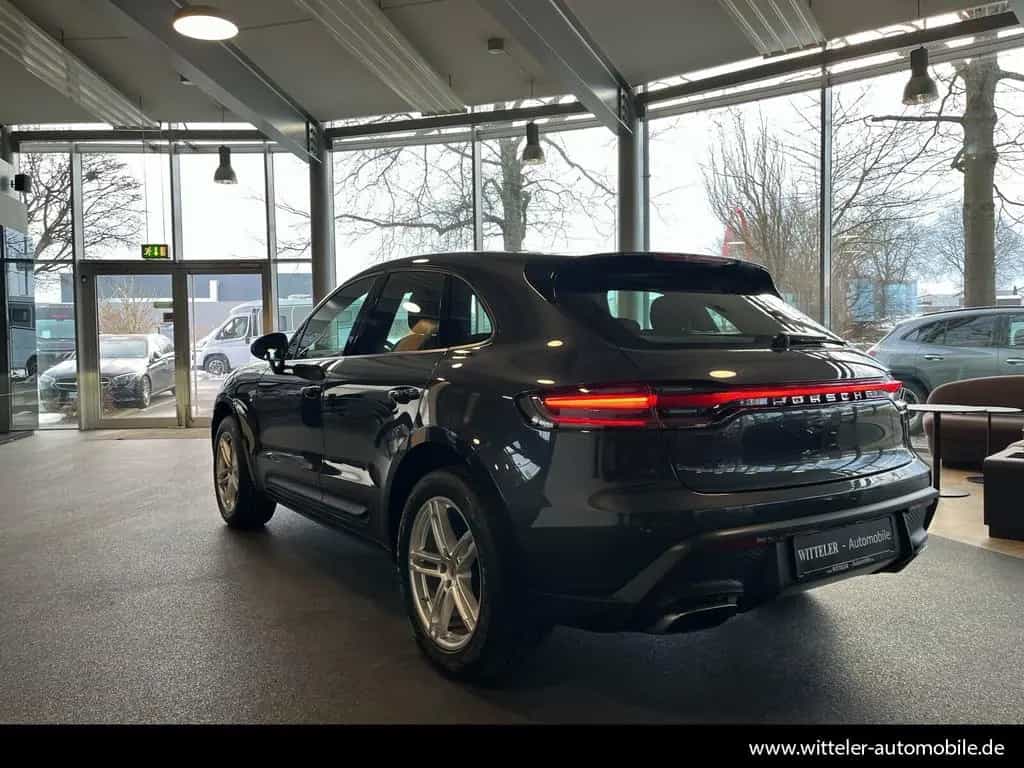Porsche Macan 2.0T Basis LED/AHK/Rückfahrk./Sitzheizung 07/2023-photo-11