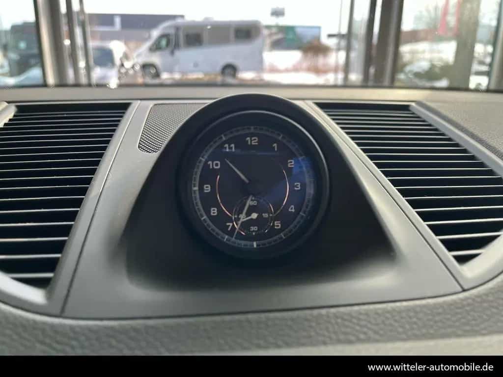 Porsche Macan 2.0T Basis LED/AHK/Rückfahrk./Sitzheizung 07/2023-photo-24