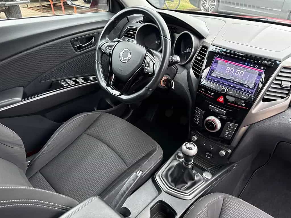Ssangyong XLV 1.6 e-XGi 160 Clever Edition 2WD 07/2017-photo-20