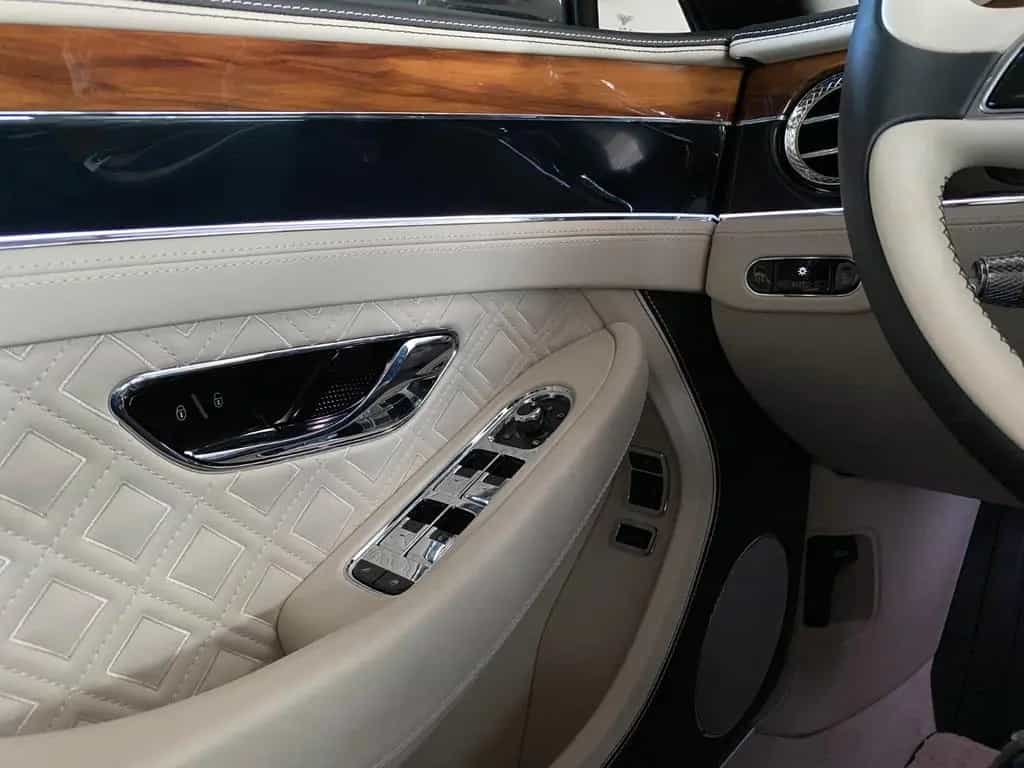 Bentley Continental GT 6.0 W12*Mulliner*Service neu 03/2019-photo-21