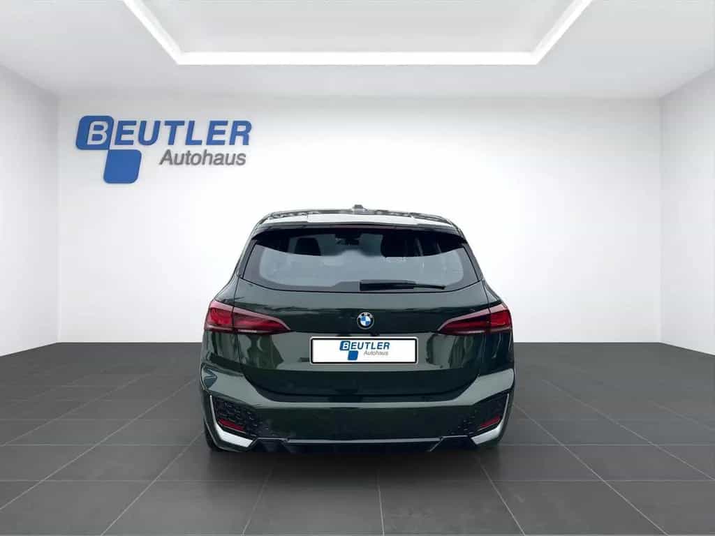 BMW 218 Active Tourer 218i Active Tourer M Sport 18" eAHK eSitze 10/2022-photo-4