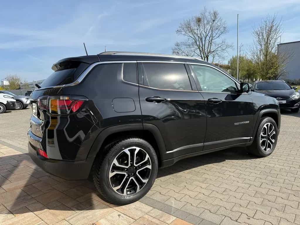 Jeep Compass 1.3 GSE T4 Limited DCT *Navi,LED,Kamera 04/2022-photo-2