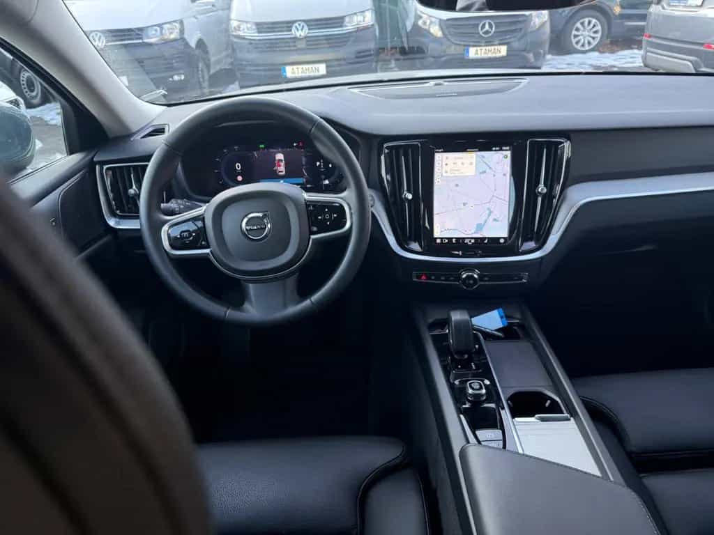 Volvo V60 Cross Country B5 BENZIN AWD PLUS  BRIGHT AHK 10/2022-photo-8