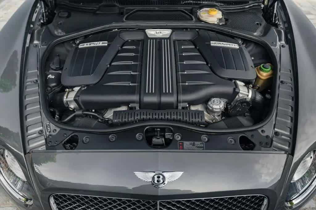 Bentley Continental GT 6.0 W12 Speed - 29 900 km 11/2014-photo-23