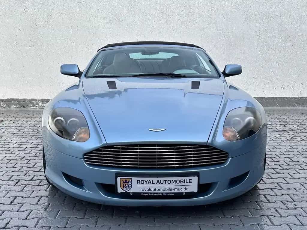 Aston Martin DB9 07/2006-photo-1