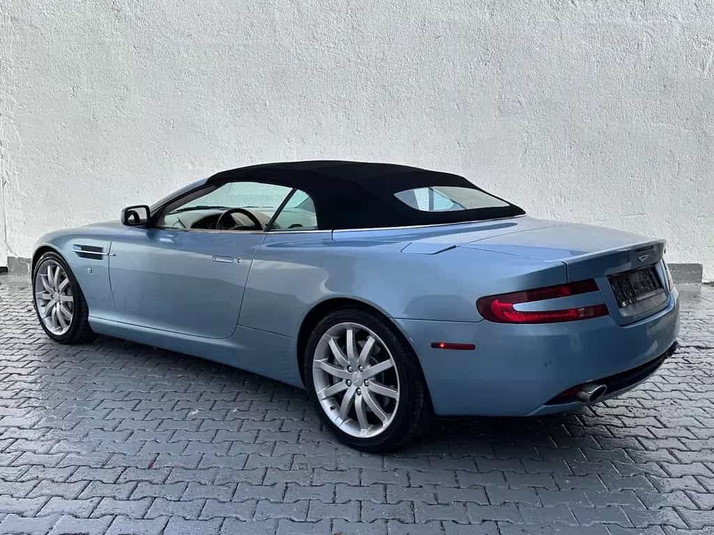 Aston Martin DB9 07/2006-photo-3
