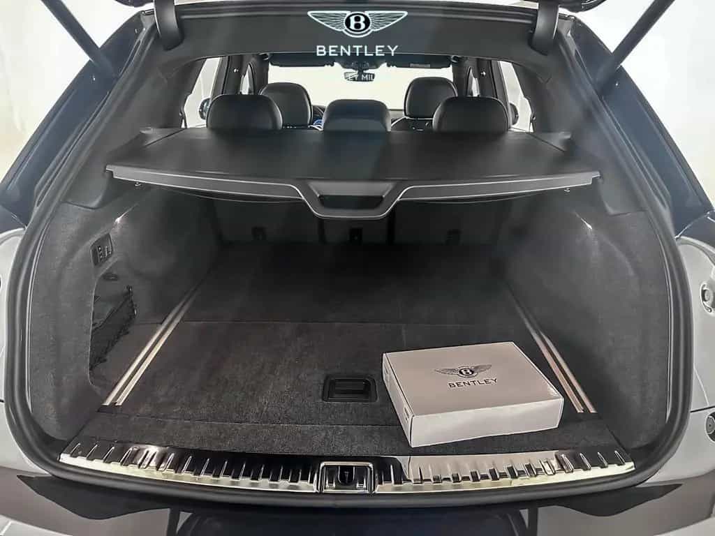 Bentley Bentayga V8 Speed - BENTLEY MILANO null-photo-11