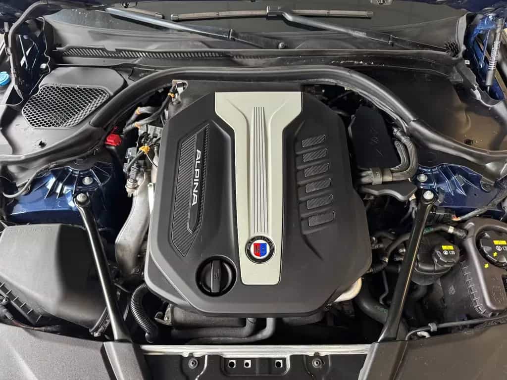 ALPINA D5 S Touring Panorama Laser Harman ACC AHK R20 12/2021-photo-22