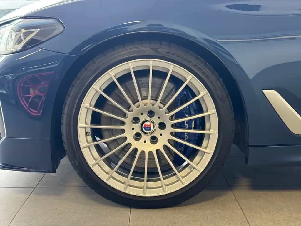ALPINA D5 S Touring Panorama Laser Harman ACC AHK R20 12/2021-photo-24