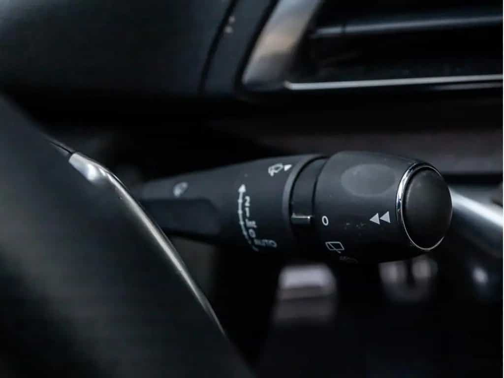 Peugeot 3008 GT Hybrid 136 e-DSC6 ACC PANO LED NAVI SHZ 01/2024-photo-18