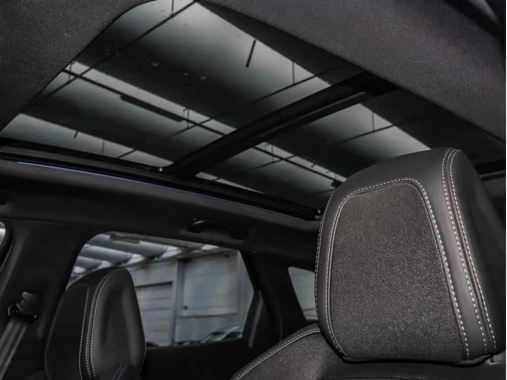 Peugeot 3008 GT Hybrid 136 e-DSC6 ACC PANO LED NAVI SHZ 01/2024-photo-27