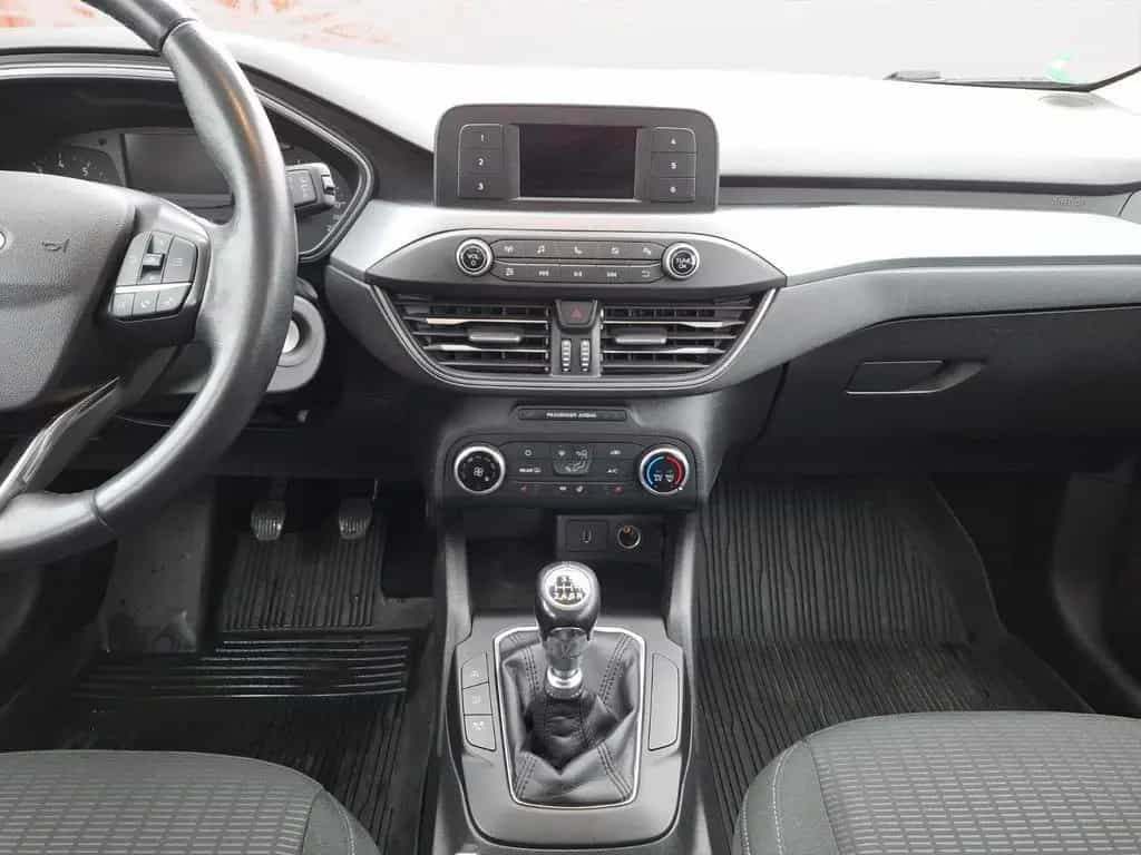 Ford Focus Turnier Trend ! LRH ! beh. WSS ! 11/2018-photo-11