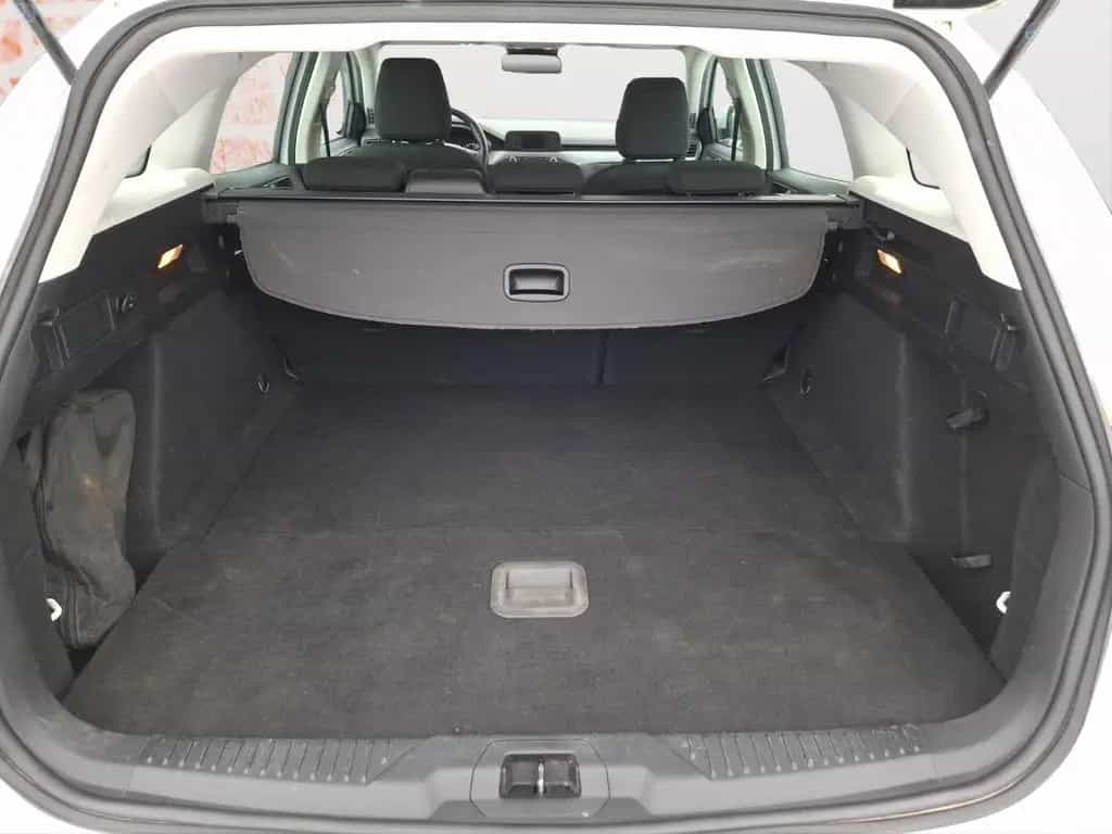 Ford Focus Turnier Trend ! LRH ! beh. WSS ! 11/2018-photo-17