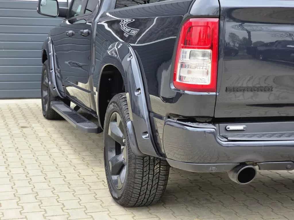 Dodge RAM 1500 5.7 4x4 Bighorn LED Kamera AHK 6-Sitzer 06/2021-photo-11