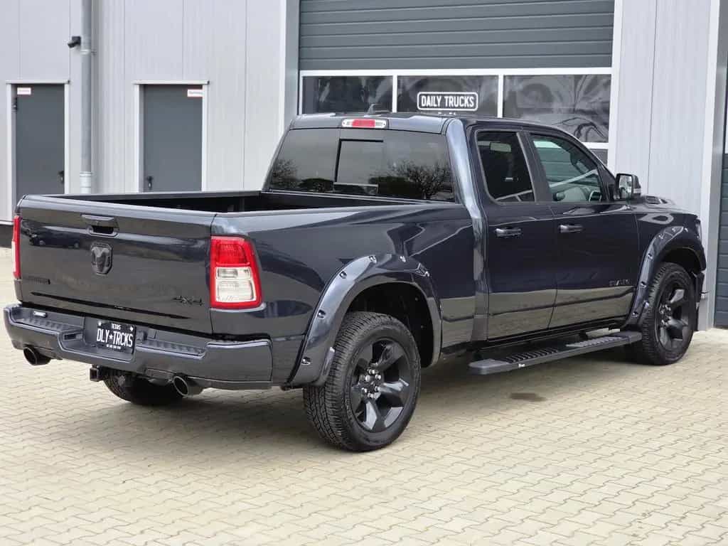 Dodge RAM 1500 5.7 4x4 Bighorn LED Kamera AHK 6-Sitzer 06/2021-photo-14