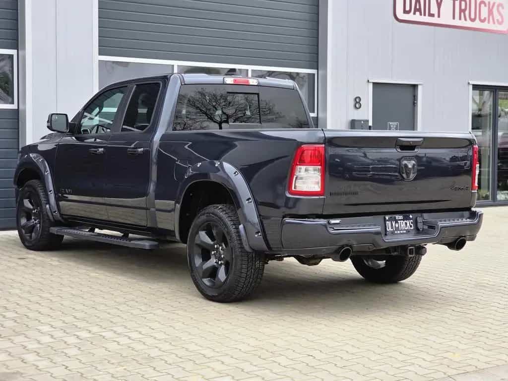 Dodge RAM 1500 5.7 4x4 Bighorn LED Kamera AHK 6-Sitzer 06/2021-photo-9