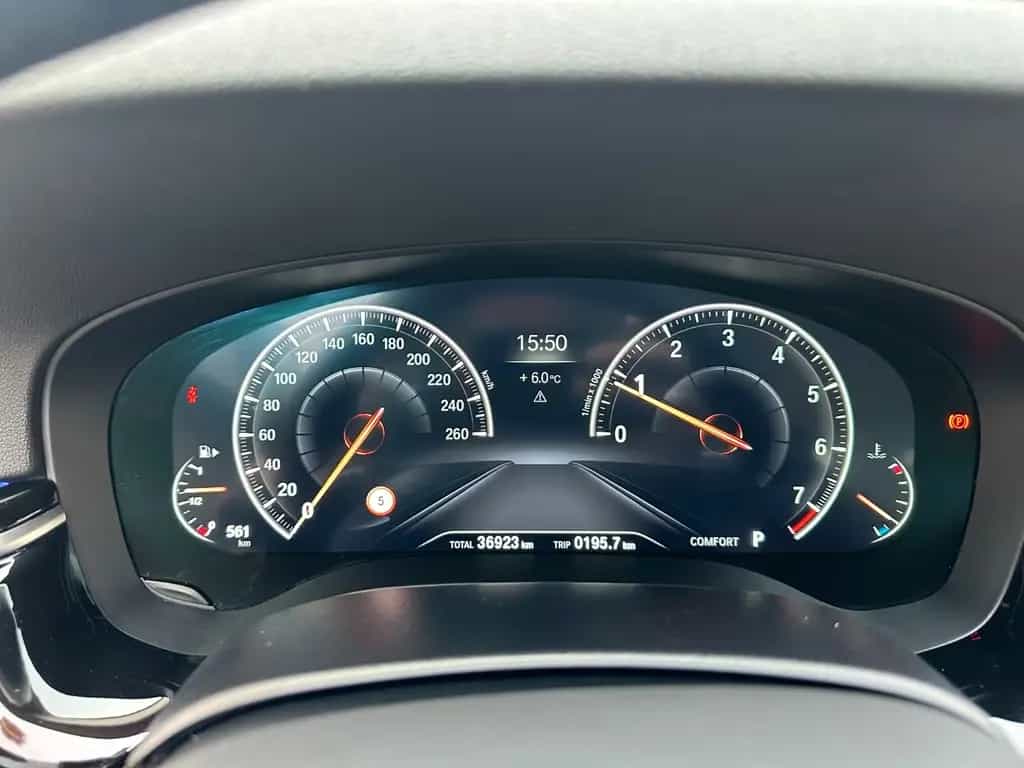 BMW 5 Series Sport Line DIGITACHO ACC STANDH 360° HUD 10/2018-photo-16