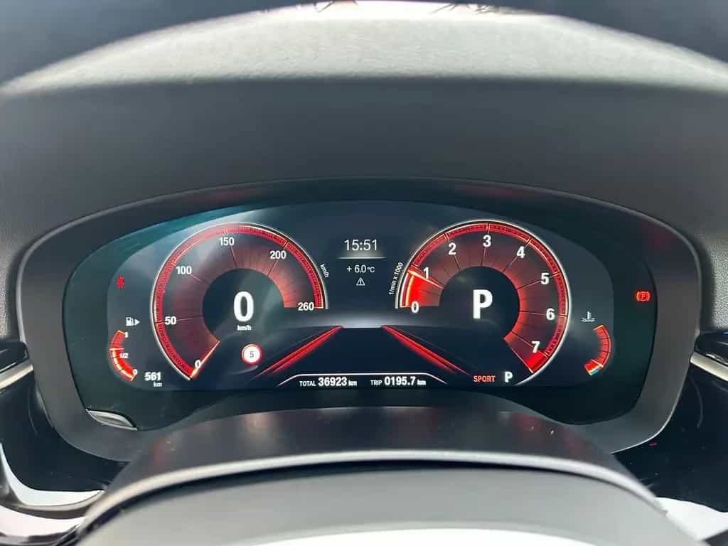 BMW 5 Series Sport Line DIGITACHO ACC STANDH 360° HUD 10/2018-photo-31