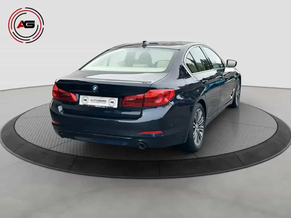 BMW 5 Series Sport Line DIGITACHO ACC STANDH 360° HUD 10/2018-photo-4