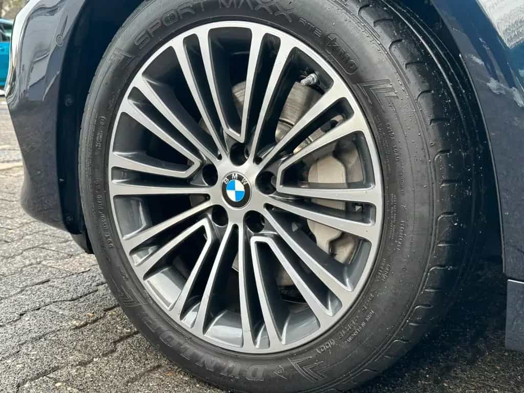 BMW 5 Series Sport Line DIGITACHO ACC STANDH 360° HUD 10/2018-photo-8