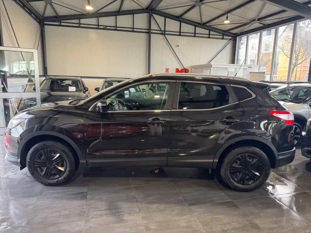 Nissan Qashqai N-Connecta | TÜV 06.2027 06/2016-photo-2