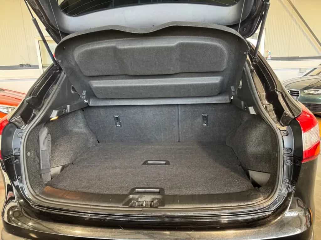 Nissan Qashqai N-Connecta | TÜV 06.2027 06/2016-photo-5