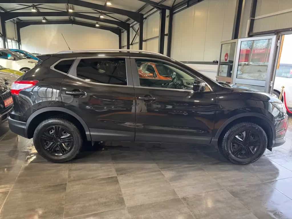 Nissan Qashqai N-Connecta | TÜV 06.2027 06/2016-photo-8
