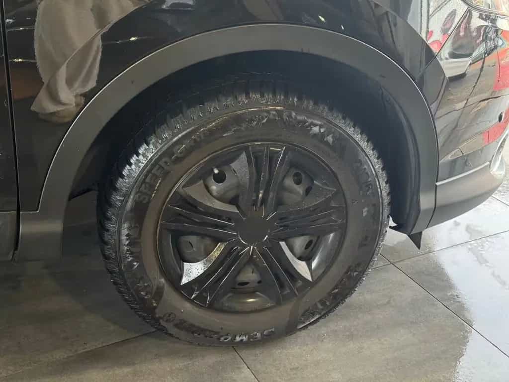 Nissan Qashqai N-Connecta | TÜV 06.2027 06/2016-photo-9