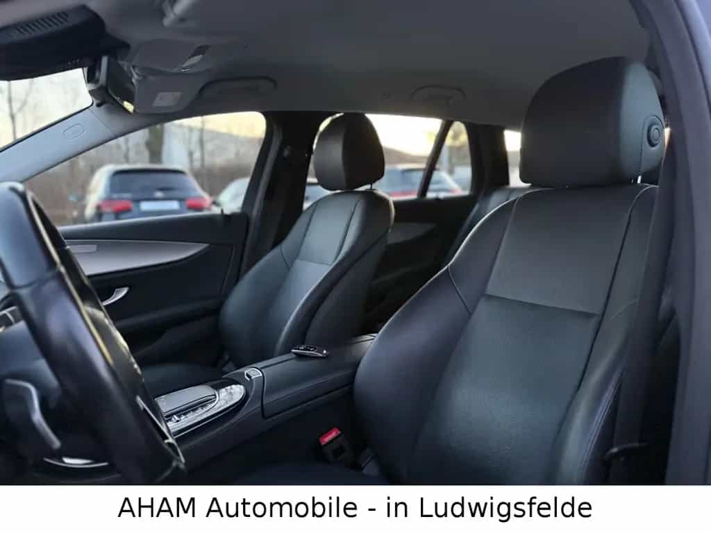 Mercedes-Benz E 220 d T Avantgarde|FACELIFT|MBUX|AHK|KAM|LED 11/2020-photo-15