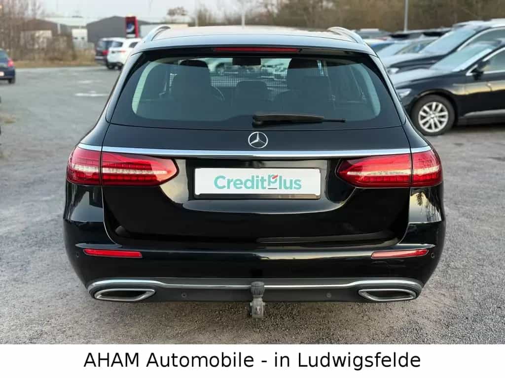 Mercedes-Benz E 220 d T Avantgarde|FACELIFT|MBUX|AHK|KAM|LED 11/2020-photo-3