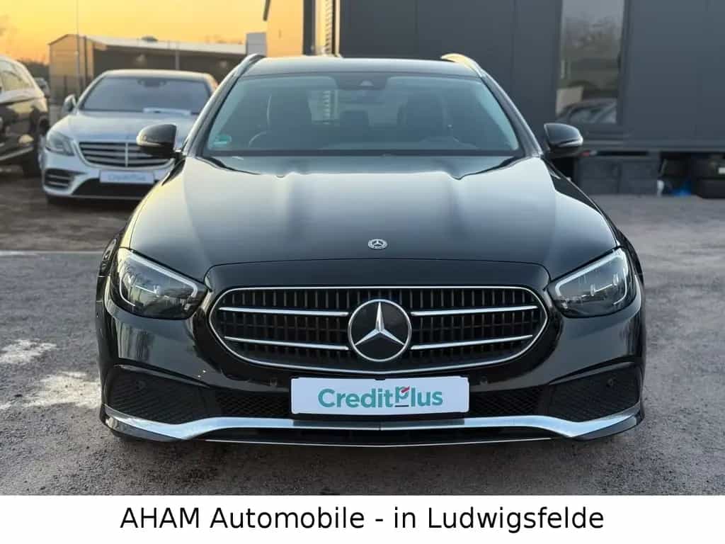 Mercedes-Benz E 220 d T Avantgarde|FACELIFT|MBUX|AHK|KAM|LED 11/2020-photo-9