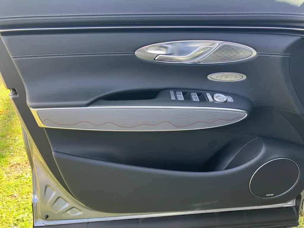 Genesis GV70 2,2L Diesel AWD Luxury vom Genesis Vertrags 11/2024-photo-10