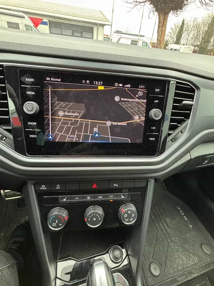 Volkswagen T-Roc 11/2021-photo-20