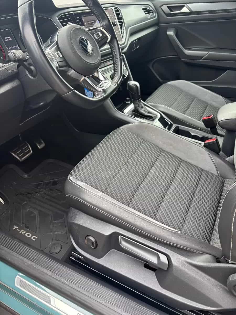 Volkswagen T-Roc 11/2021-photo-31